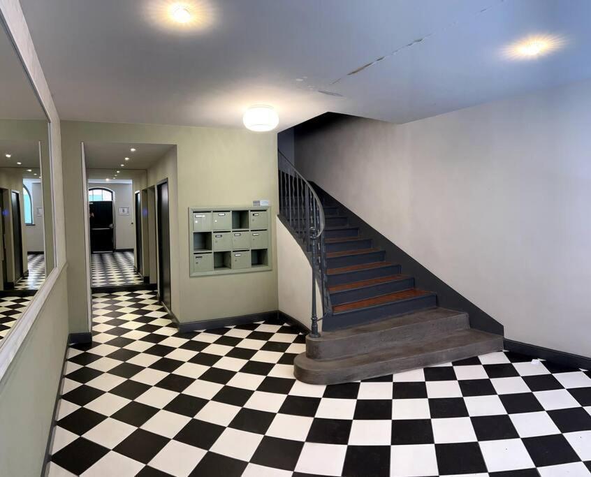 Appartement Standing Pour 4 Тулон Екстериор снимка